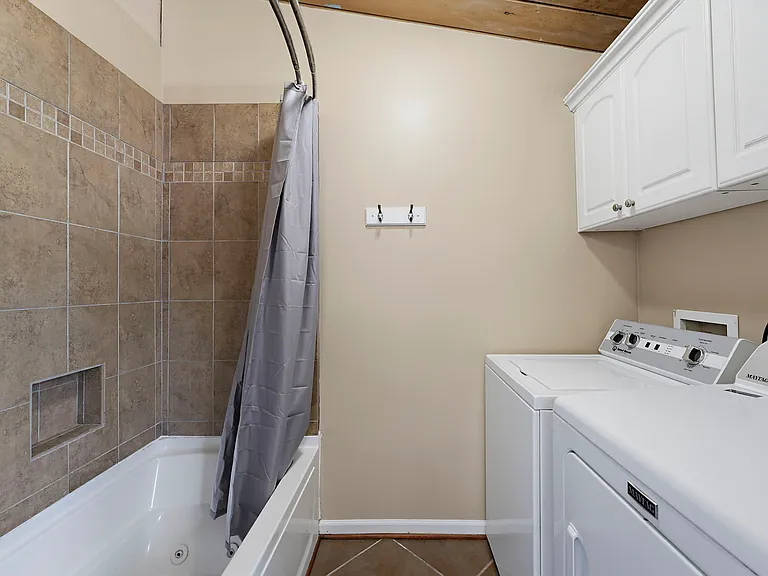 7023 126th St E — Photo 24