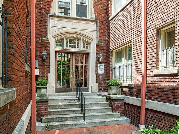 4th image of 2620 Highland Ave S Unit 203