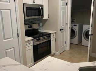 10425 Villa View Cir, Tampa, FL 33647
