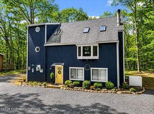 292 Paxinos Dr, Pocono Lake, PA 18347