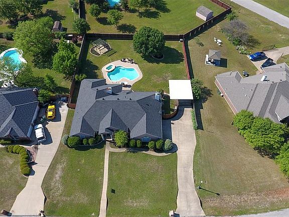 2nd image of 2917 Birmingham Briar Dr