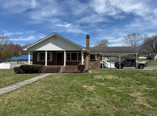 711 Parkway Blvd, Elizabethton, TN 37643