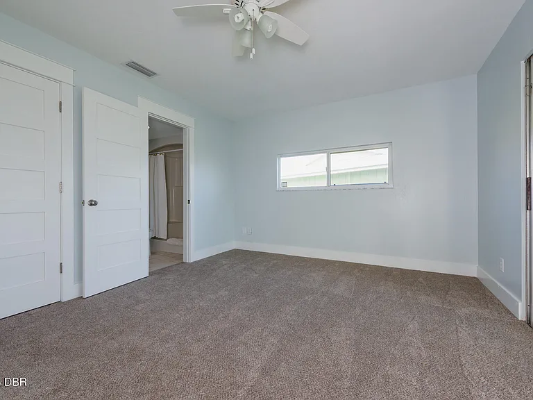 1216 Harbour Point Dr — Photo 16