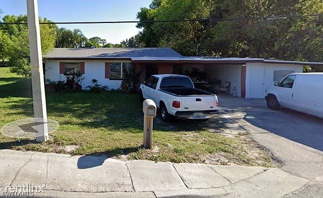 2nd image of 333 Pondella Rd