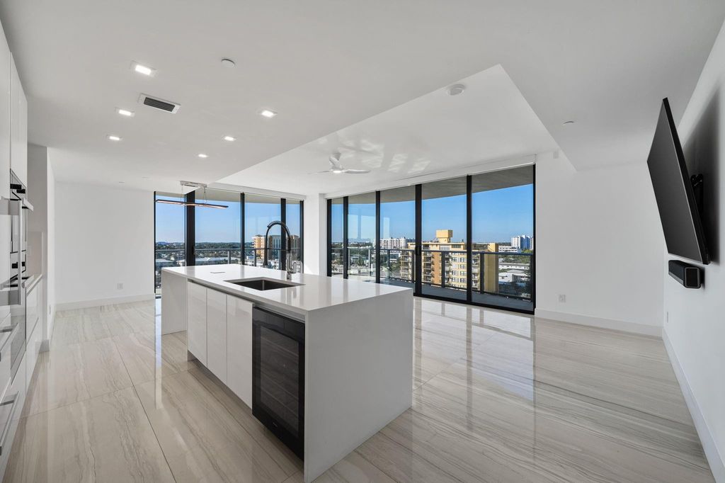 730 N Ocean Boulevard #801, photo 4