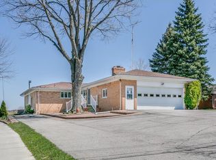 3539 River Rd, East China, MI 48054