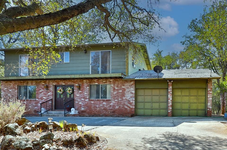 1st image of 4820 Quail Run Rd
