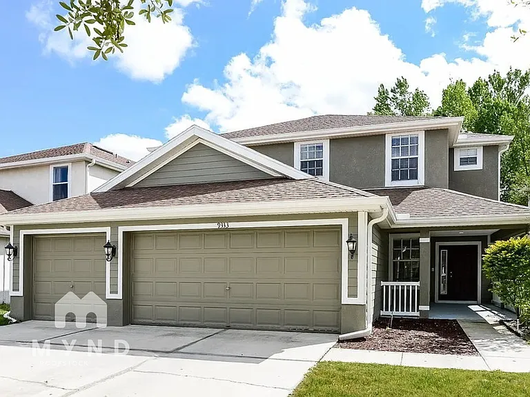 9333 Mandrake Ct — Photo 1