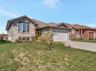 56 McIntosh Cres, Quinte West, ON K8V 0G1