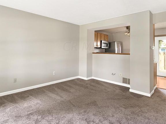5th image of 1068 Worthington Woods Blvd