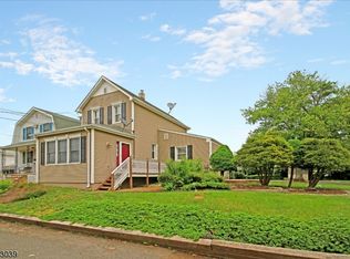 11 Sydney Pl, Manville, NJ 08835