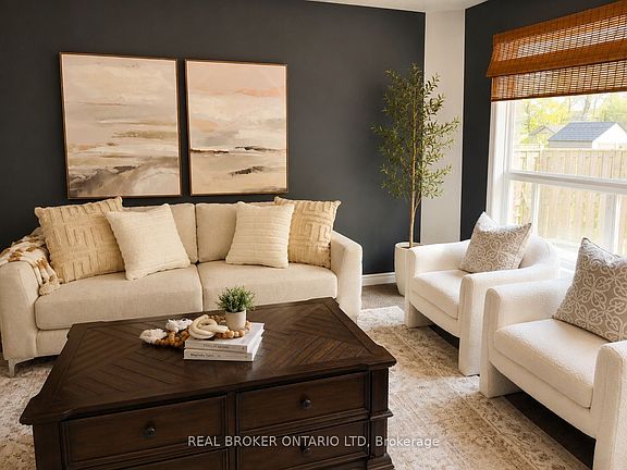 4th image of 789 Fieldgate Cir