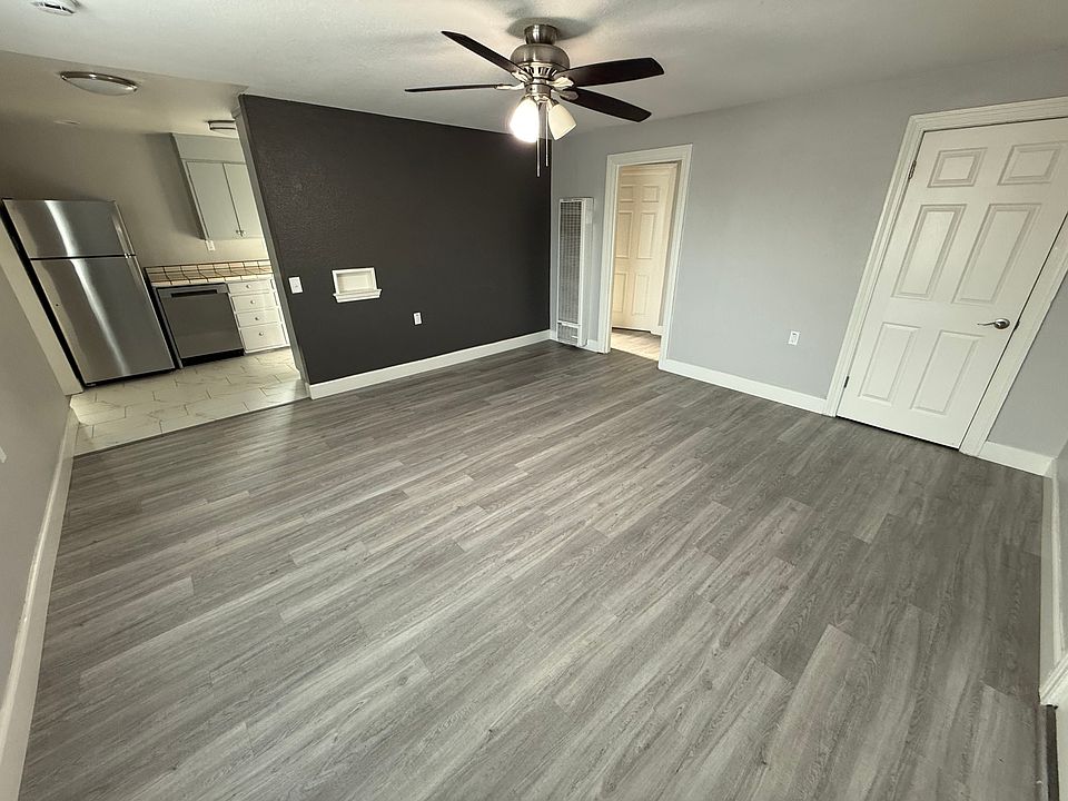 1st image of 1507 Jacobsen St #1/2