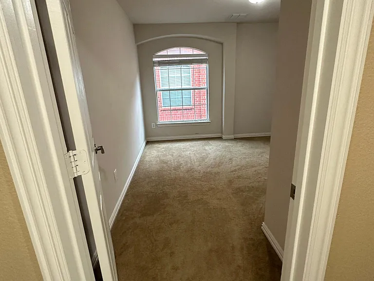 8730 Manhattan Ave #8730 — Photo 40
