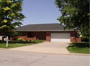 3405 N Pershing St, Hutchinson, KS 67502