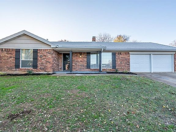 2nd image of 7812 Pebbleford Rd