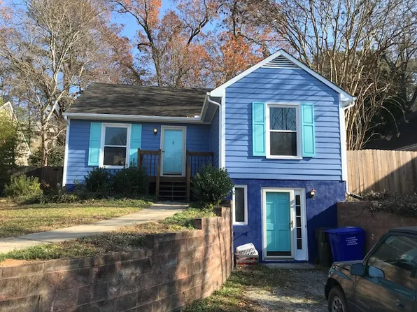 104 Locust Ct, Chapel Hill, NC 27516