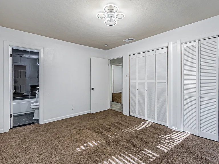 721 Bowman St — Photo 27
