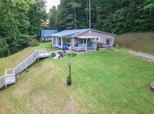 1998 Little Lick Frk, East Point, KY 41216