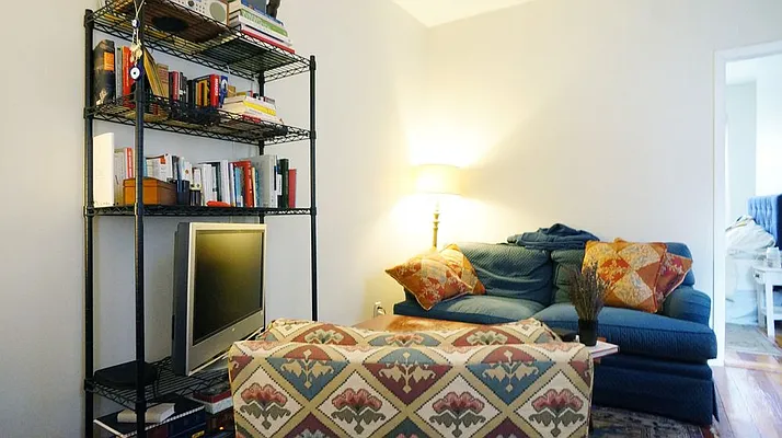 Rented by Bold New York | media 44