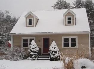 104 Grove St, Upton, MA 01568
