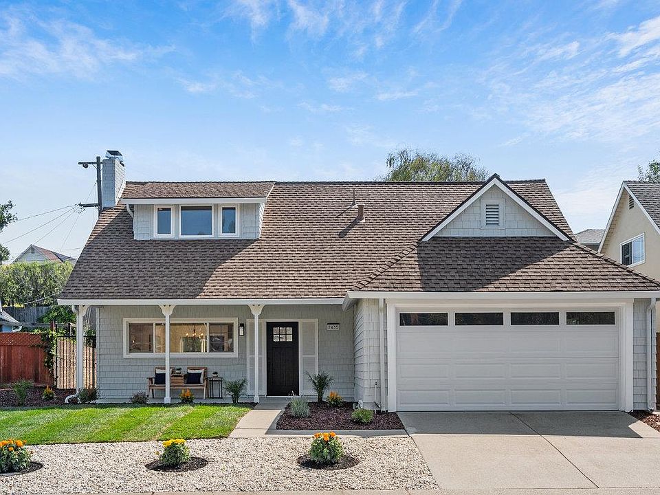 1st image of 2435 Crestmoor Dr