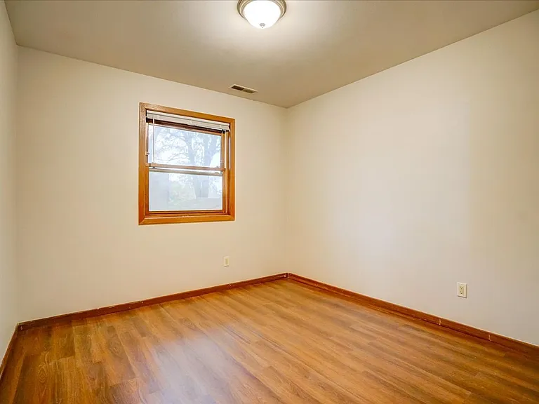 58 Sunfish Ct — Photo 13