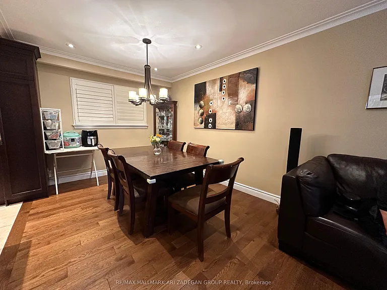 290 Gretel Dr — Photo 33