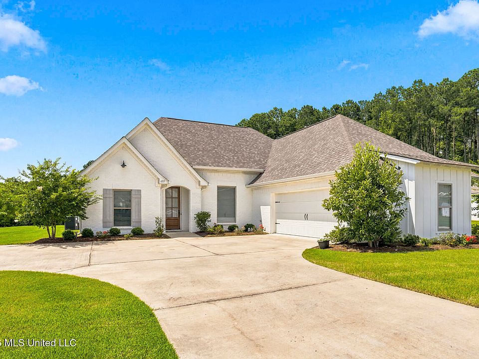 1st image of 633 Wild Horse Ln