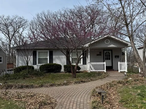 7145 Circleview Dr, Saint Louis, MO 63123