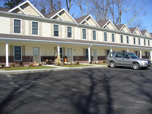 301 Pine Needle Dr #301 Photo 1