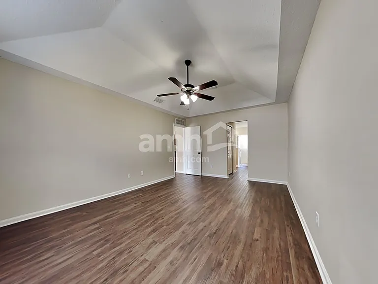 8227 Stelling Dr — Photo 8