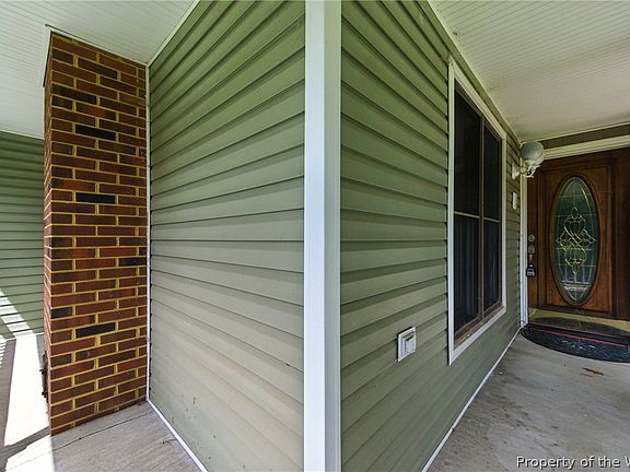 3rd image of 1496 Victory Hill Rd