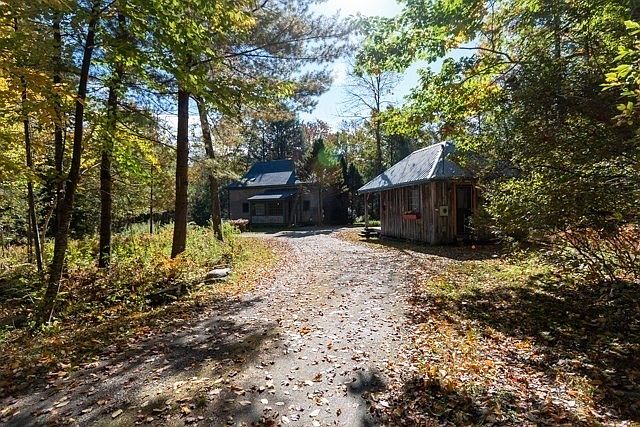 1st image of 21 Guard Rd