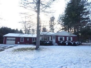 144 Glendale Rd, Amherst, MA 01002