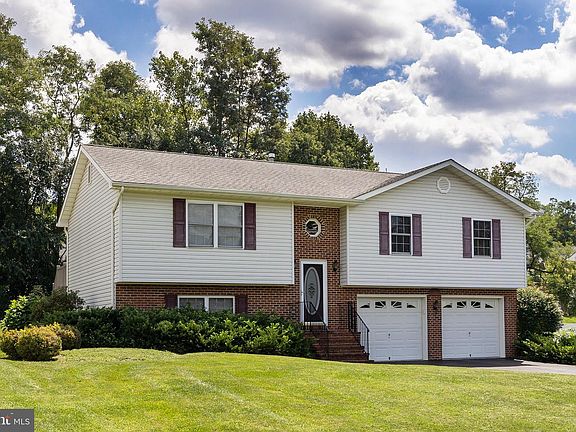 5th image of 176 Lauck Dr