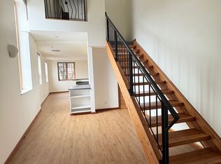 2229 NW Savier St APT 1, Portland, OR 97210