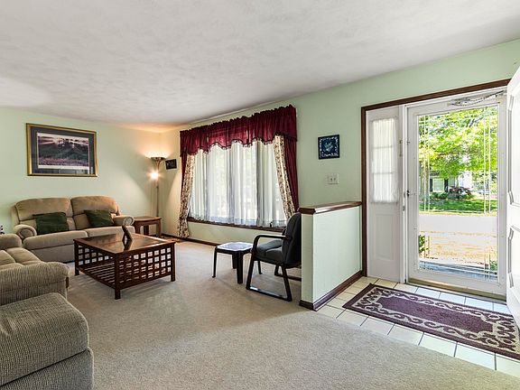 5th image of 6858 N Fox Point Dr