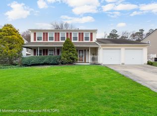 15 Aqueduct Pl, Howell, NJ 07731