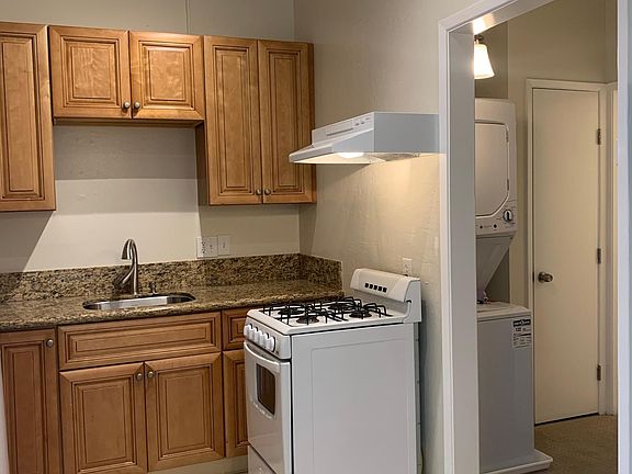 Gas stove