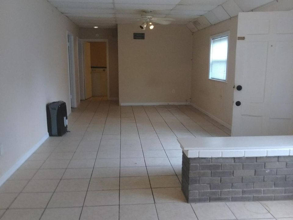 1st image of 310 1/2 W Irvine St