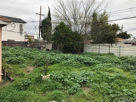 3rd image of 14322 Cabrillo Ave