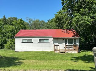 17 High Rd, Greenville, PA 16125