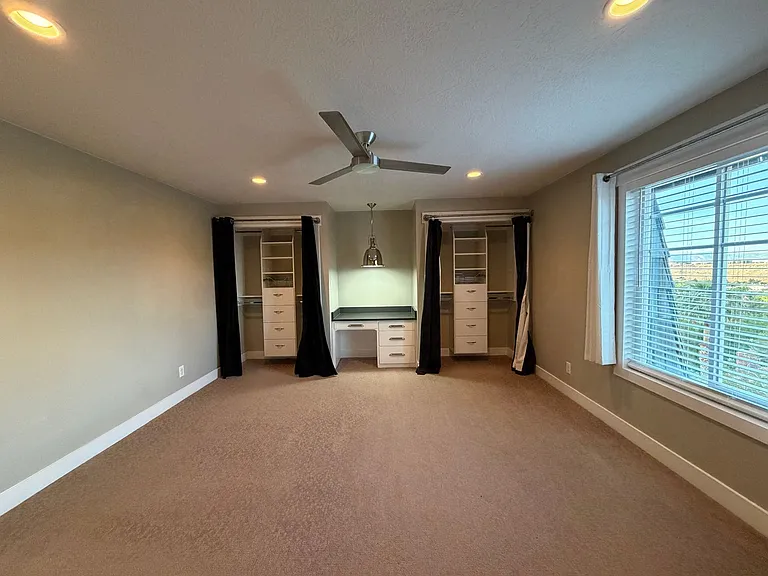 600 N 260 West Cir — Photo 34