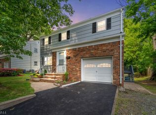 324 Hillman Pl, Plainfield, NJ 07060