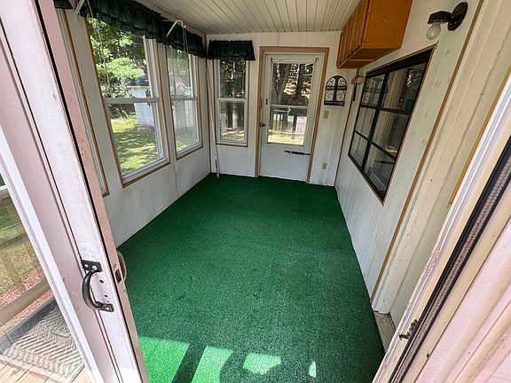 3rd image of 28 Farmwood Drive