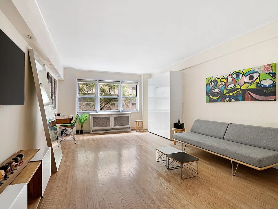 1st image of 321 E 45th St APT 3H