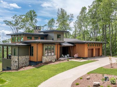 432 E Garden Trl, Hendersonville, NC, 28792