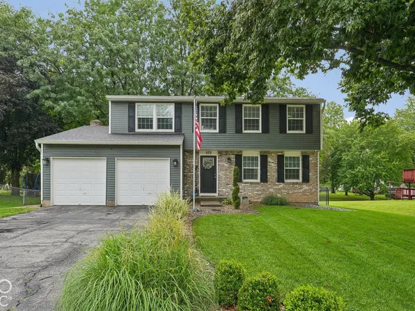 570 Meadowview Ln, Greenwood, IN 46142