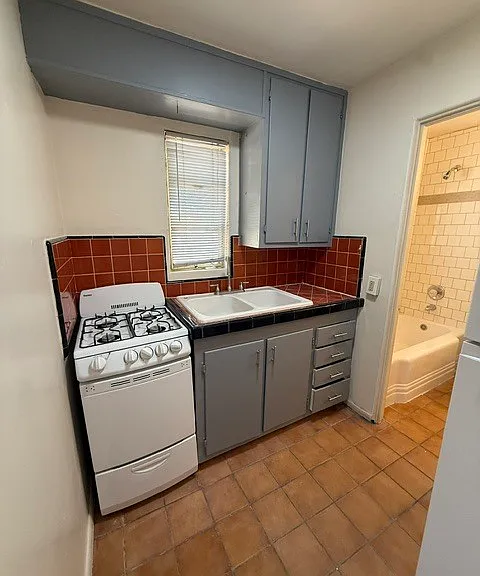 4150 E Brown Way — Photo 6